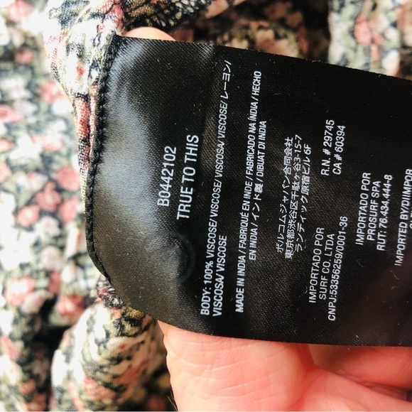 Volcom Flowy Boho Floral Tank Top - Picture 5 of 11